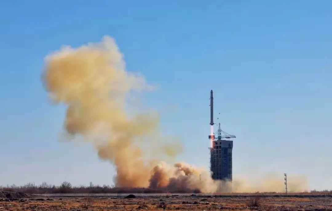 海口仲裁风险评估与管理有限公司“多星分离超级电容电源系统”再次成功发射多颗小卫星！